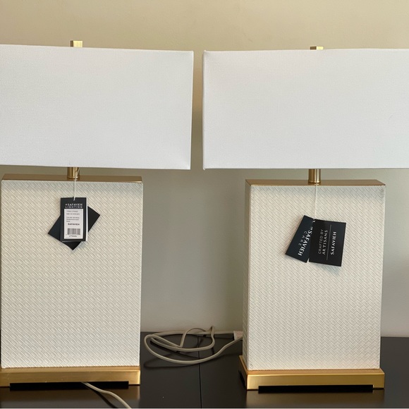 Two (2) Brand new gorgeous Safaviah table lamps - Picture 1 of 4